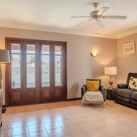 Mountain View Villa Playa Blanca (Lanzarote)